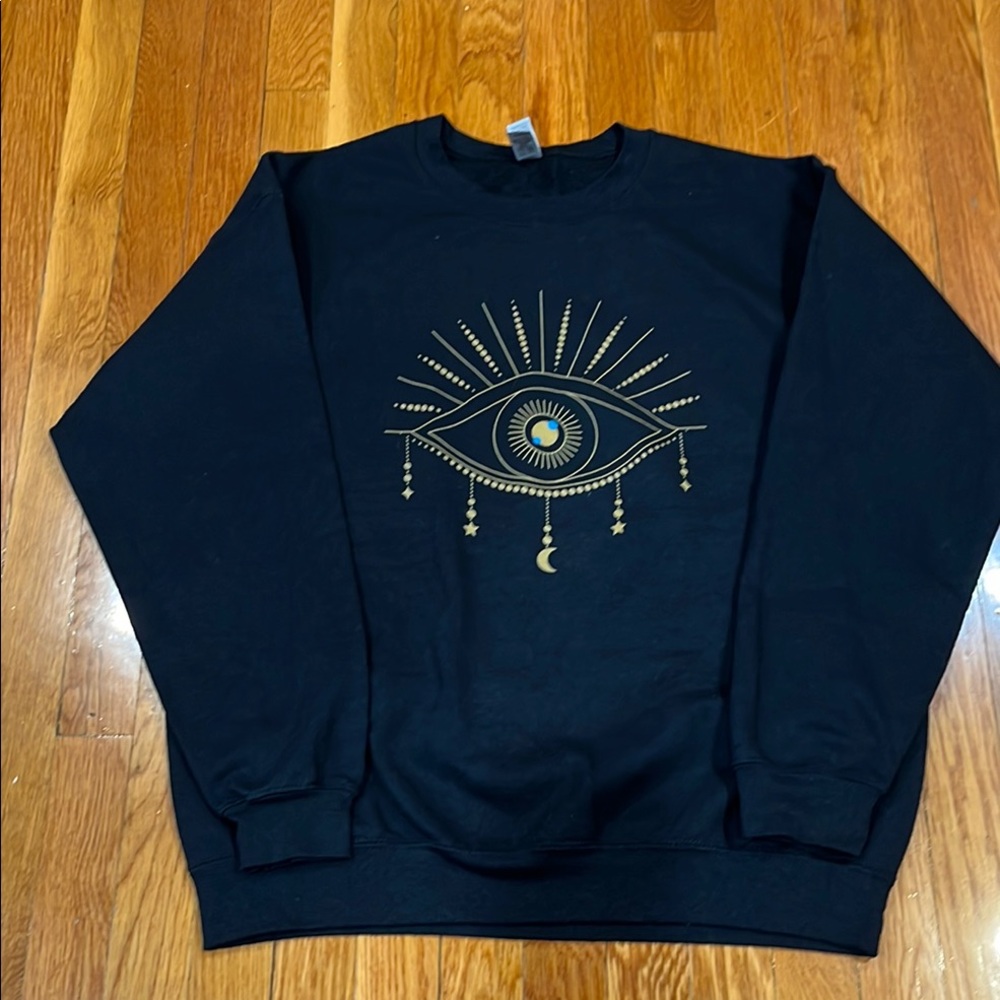 Gildan Black and Gold Crewneck Sweater with Eye Design Never Worn! LG. FLAWLESS!